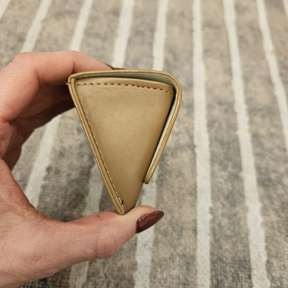 NEW Burberry Tan Sunglasses Case - EMPTY